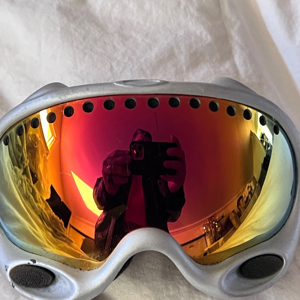 Oakley Silver Goggles with Yellow Lens